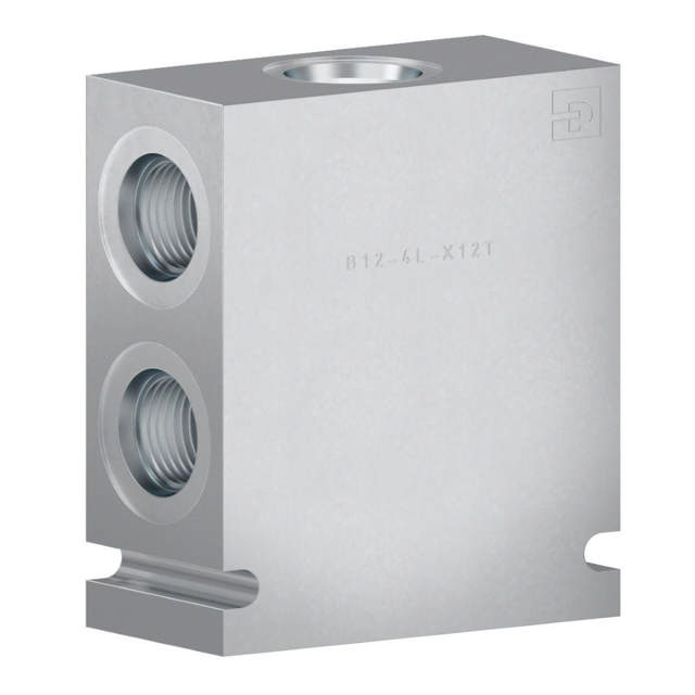 BLOCK C12-4 W/SAE PORT12