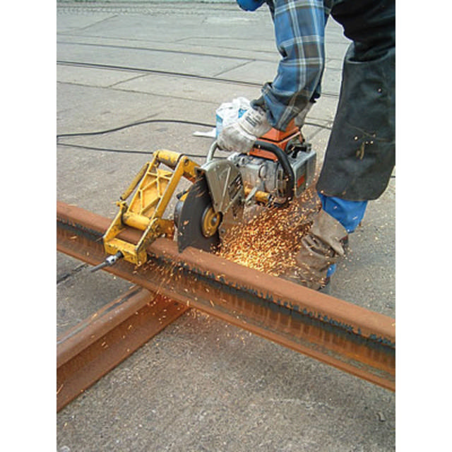 100 T 350-3,8 Q SG RAIL STEEL/22,23