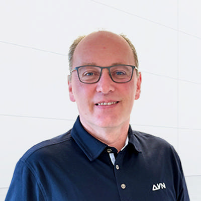 Carsten B. Mikkelsen